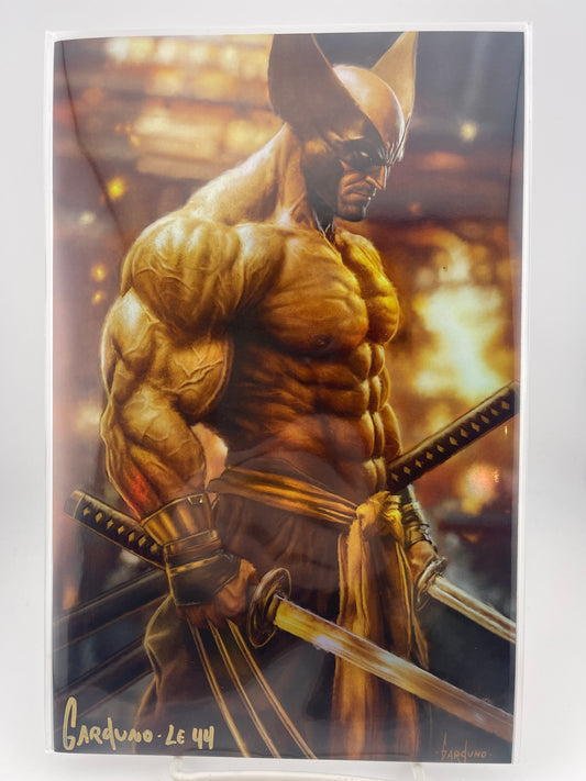 Bushido Claw signed Victor Garduno 9.6+