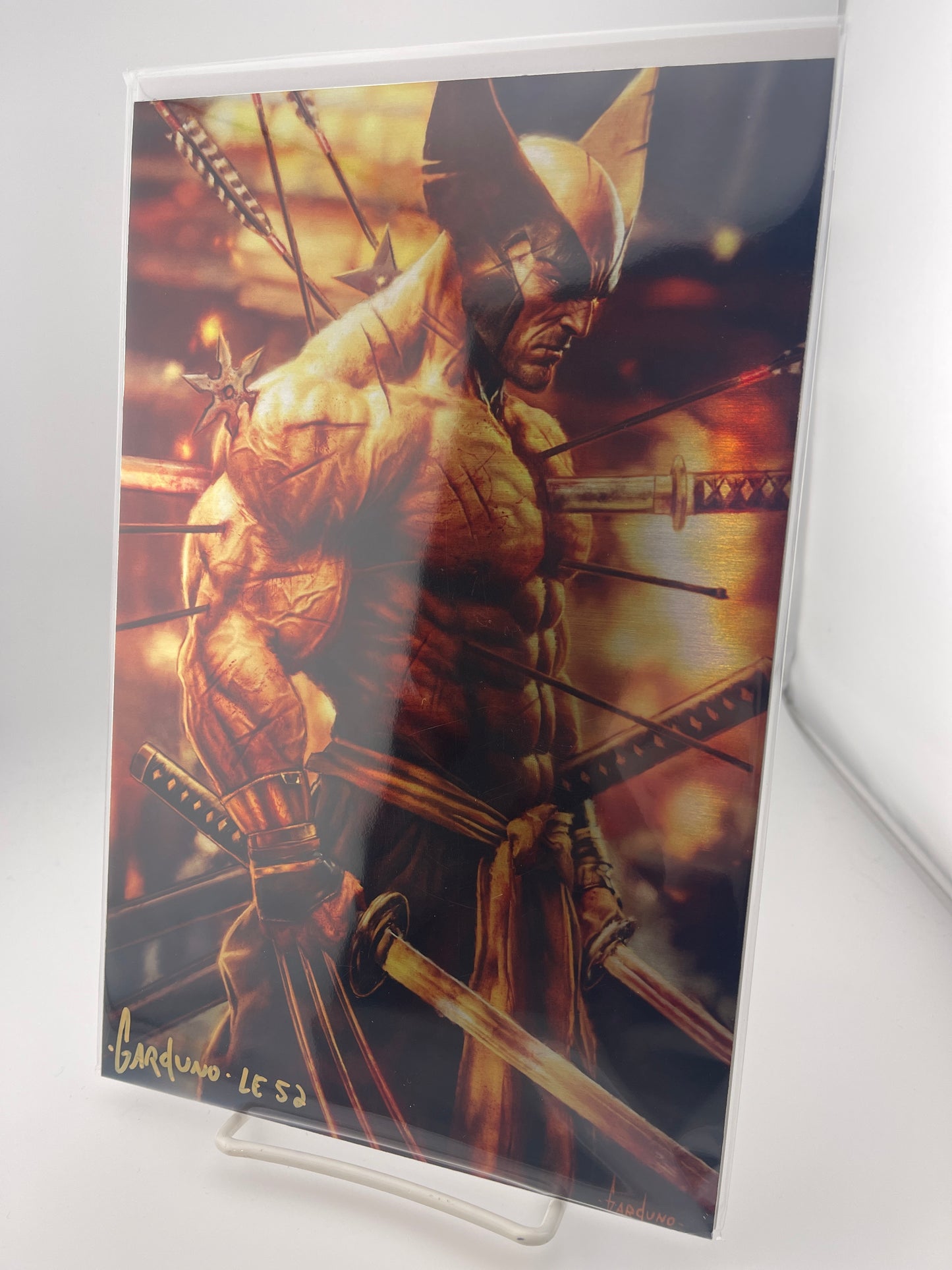 Bushido Claw signed Victor Garduno 9.6+