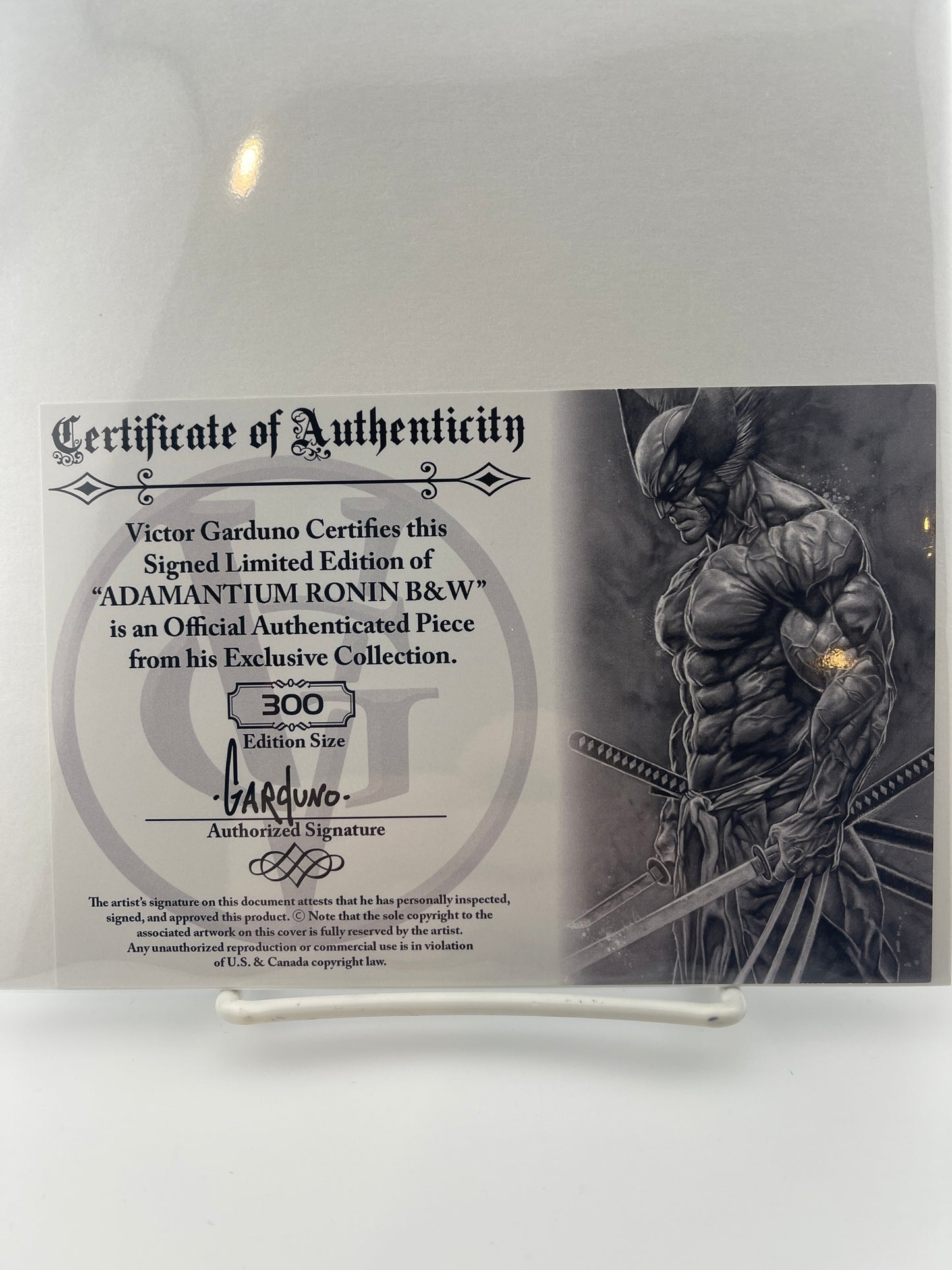 Adamantium Ronin signed Victor Garduno 9.6+ Artbook