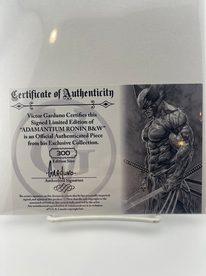Adamantium Ronin signed Victor Garduno 9.6+ Artbook
